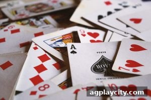 0ec437-post-16-9SewS6lo
